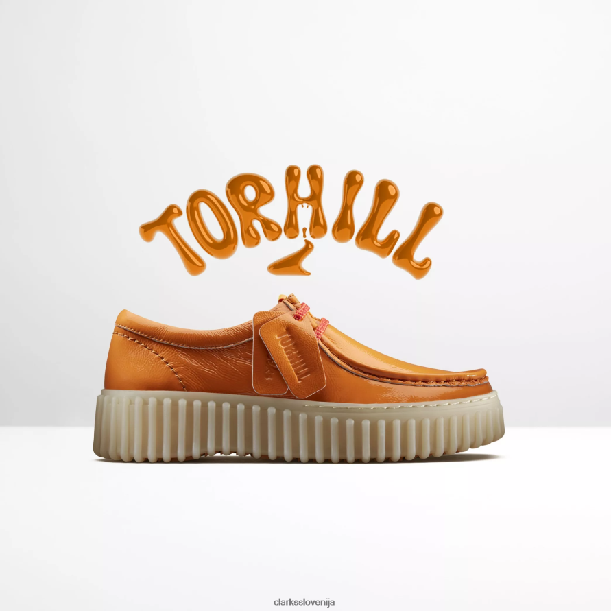 čebela torhill D0T6P6573 oranžni patent Clarks