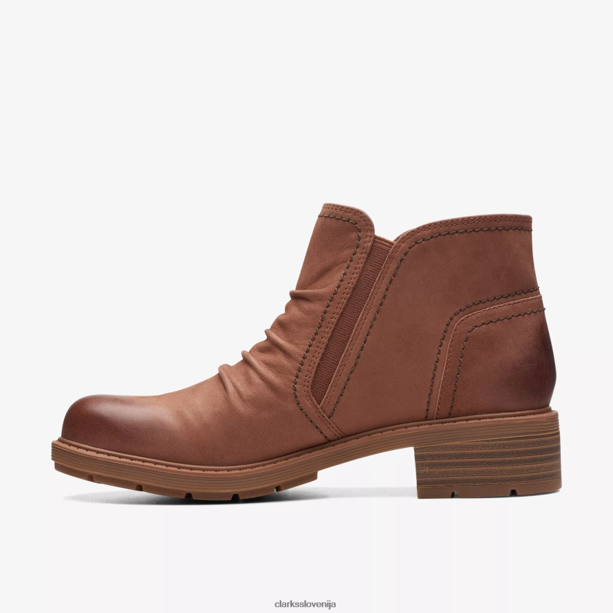 ognjišče golob D0T6P6401 tan nubuk Clarks